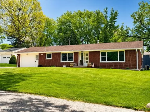 337 Bell Ave, Columbiana, OH 44408