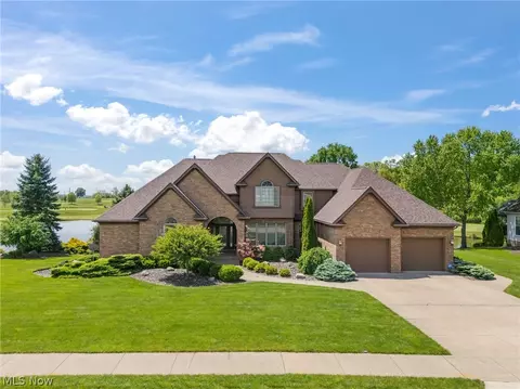 2595 Augusta Dr SE, Massillon, OH 44646