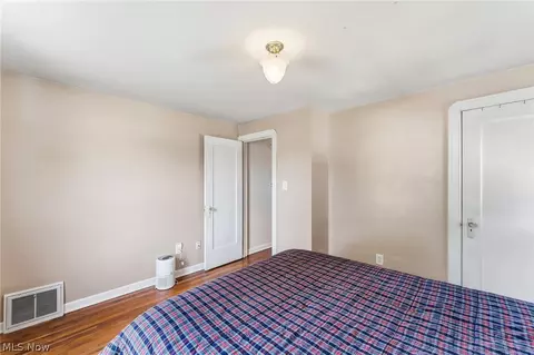 Bedroom - 123 Lafayette St, Elyria, OH 44035 photo 6 of 6