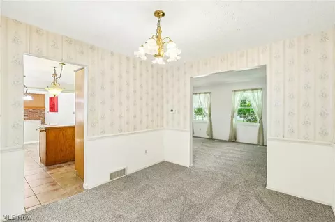337 Wolf Ave, Wadsworth, OH 44281 photo 15