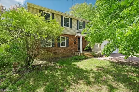 337 Wolf Ave, Wadsworth, OH 44281