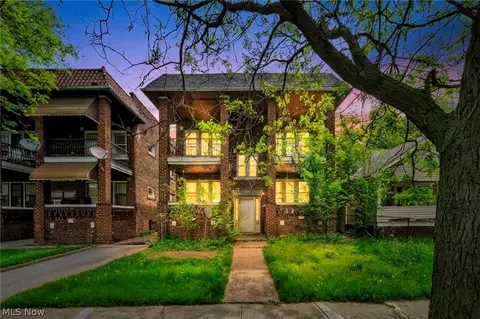 889 E 143rd St, Cleveland, OH 44110