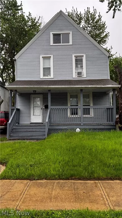 675 E 127th St, Cleveland, OH 44108