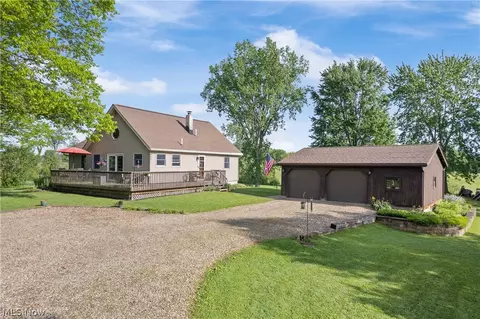 10031 Sanford Rd, Lodi, OH 44254