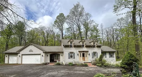 9201 Wilson Mills Rd, Chesterland, OH 44026