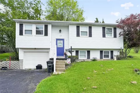 112 Locust Ln, Saint Clairsville, OH 43950