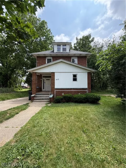 1413 East Ave, Akron, OH 44307