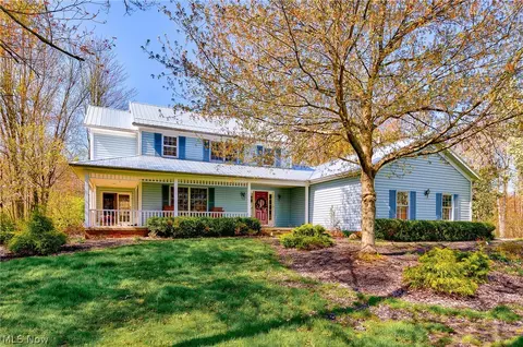 13125 Pearl Rd, Chardon, OH 44024