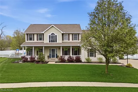 895 Williamsburg Ct, Ashland, OH 44805