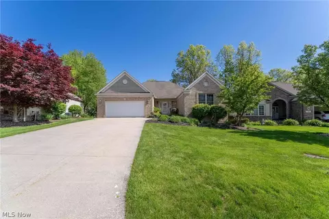 395 White Spruce Dr, Macedonia, OH 44056