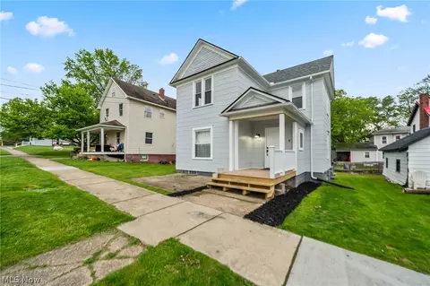 244 N Park Ave, Alliance, OH 44601