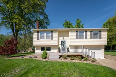 1590 Sunnyacres Rd, Copley, OH 44321