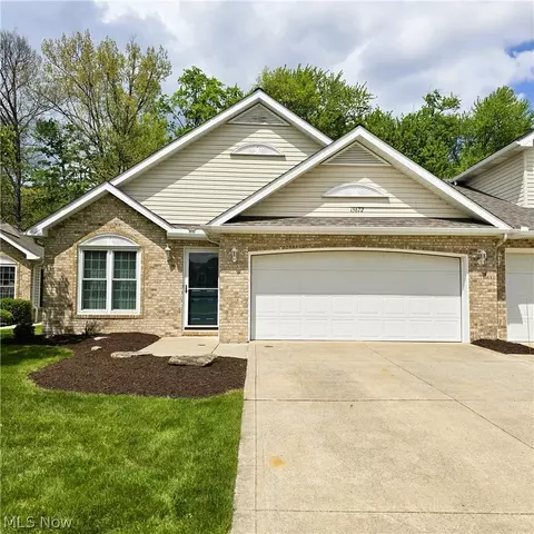15672 Roxboro Dr, Middleburg Heights, OH 44130