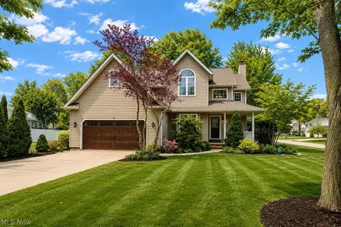 755 Misty Ln, Painesville, OH 44077