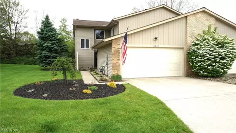 16801 Orchard Grove Dr, Middleburg Heights, OH 44130