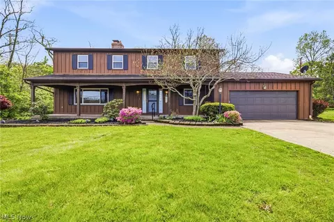 10610 Ridgewater Dr, Concord Twp, OH 44077