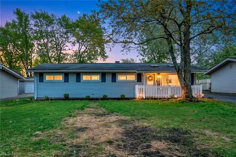 9143 Coventry Dr, Northfield, OH 44067