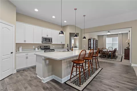 Entry Way - 412 Wescott Way, Elyria, OH 44035 photo 1 of 6