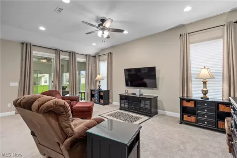 Living - 412 Wescott Way, Elyria, OH 44035 photo 2 of 2