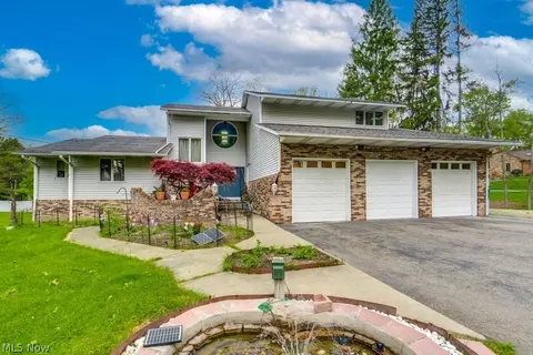 406 Washburn Rd, Tallmadge, OH 44278
