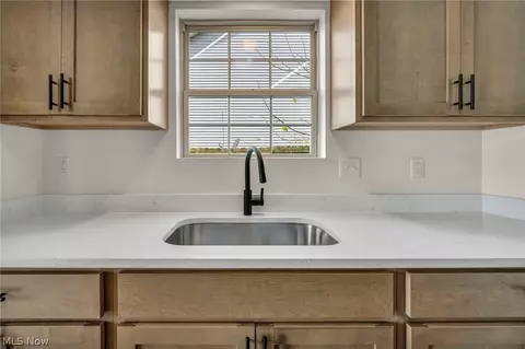 Kitchen - 71 Chestnut St, Elyria, OH 44035 photo 1 of 4