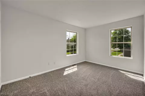 Bedroom - 71 Chestnut St, Elyria, OH 44035 photo 3 of 9