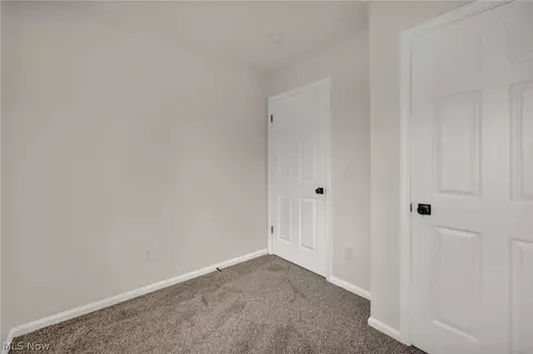 Bedroom - 71 Chestnut St, Elyria, OH 44035 photo 7 of 9