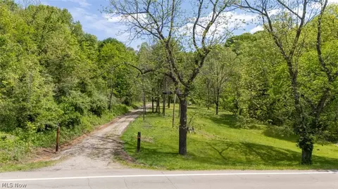 1660 State Route 144, Coolville, OH 45724