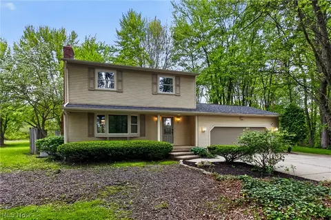 1097 Center St E, Warren, OH 44481