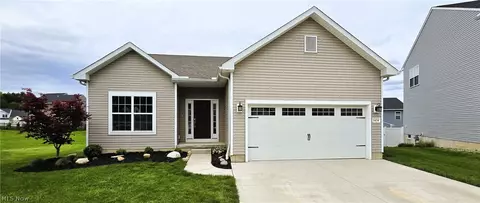 3434 Timber Trl, Uniontown, OH 44685