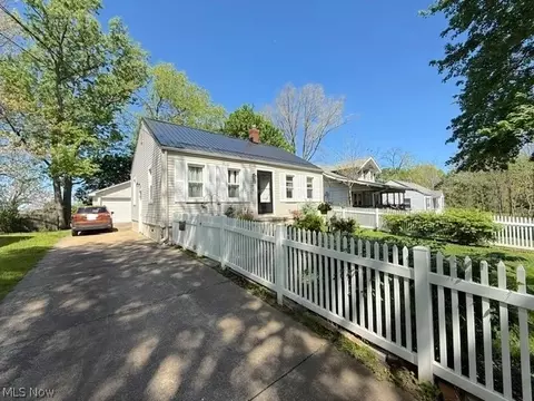 238 The Brooklands, Akron, OH 44305