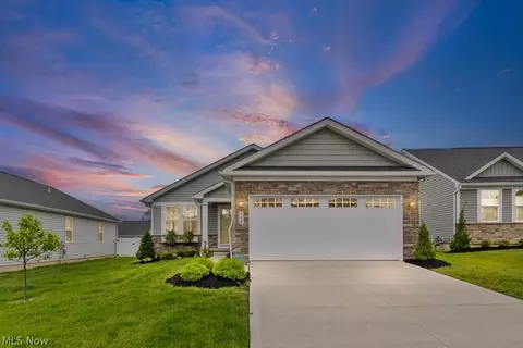 998 Sunrise Way, Akron, OH 44312