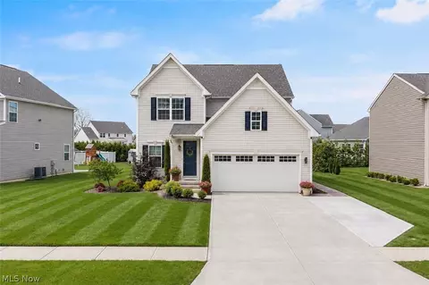 1713 Muirfield Ln, Painesville, OH 44077