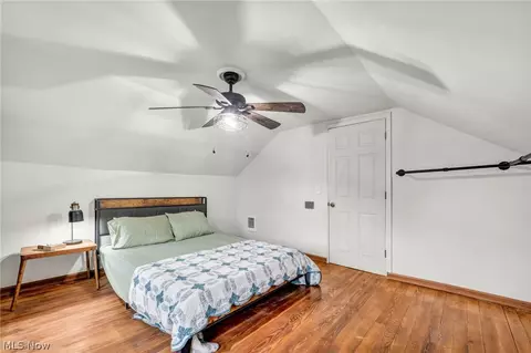 Bedroom - 262 E Walnut St, Wadsworth, OH 44281 photo 4 of 6