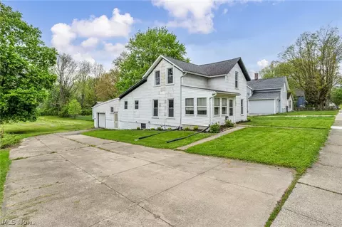 Other - 262 E Walnut St, Wadsworth, OH 44281 photo 2 of 17