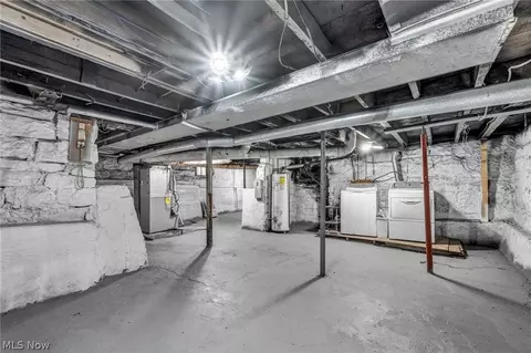 Other - 262 E Walnut St, Wadsworth, OH 44281 photo 13 of 17