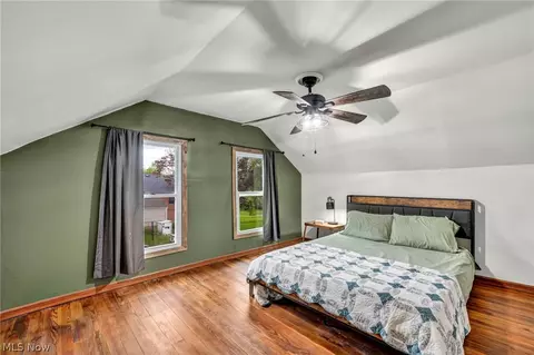 Bedroom - 262 E Walnut St, Wadsworth, OH 44281 photo 3 of 6