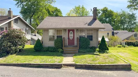 8177 S Cleveland Massillon Rd #33, Clinton, OH 44216