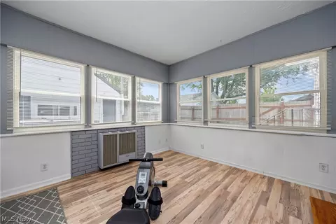 967 Gulf Rd, Elyria, OH 44035 photo 15