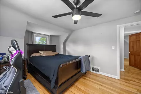 967 Gulf Rd, Elyria, OH 44035 photo 18