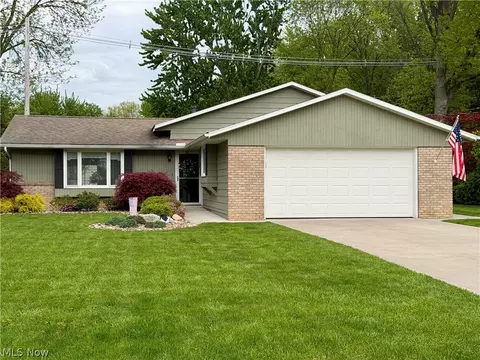 875 Princeton Ave, Amherst, OH 44001