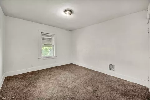 Bedroom - 132 Irondale St, Elyria, OH 44035 photo 14 of 14