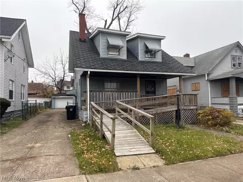4107 E 146th St, Cleveland, OH 44128