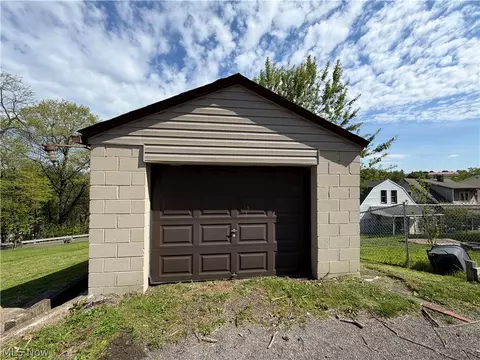 Exterior - 241 Beech Rd, Weirton, WV 26062 photo 4 of 5