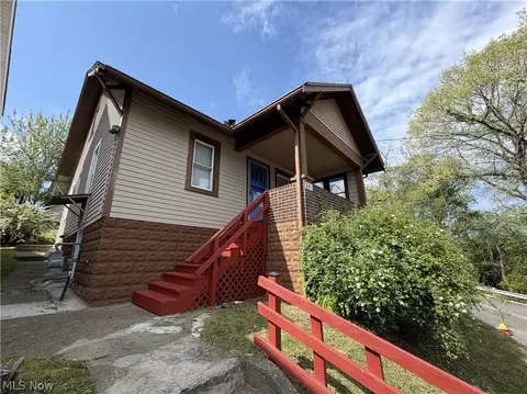 241 Beech Rd, Weirton, WV 26062