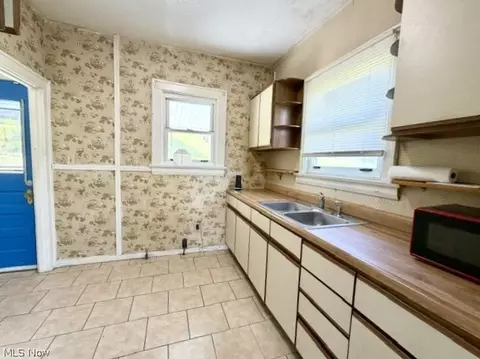 Kitchen - 241 Beech Rd, Weirton, WV 26062 photo 3 of 3