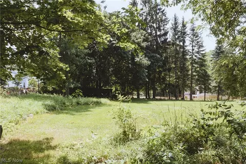 5108 Abigail Dr, Lyndhurst, OH 44124