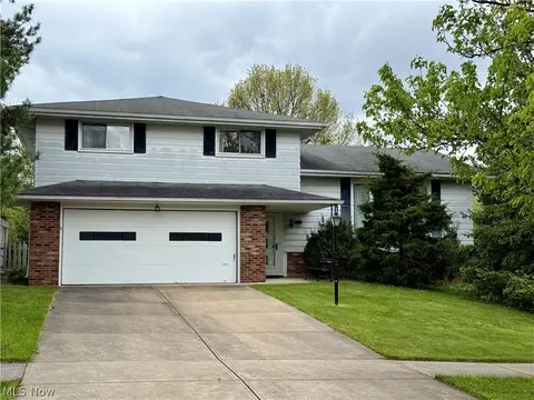 1331 Grant Dr, Parma, OH 44134