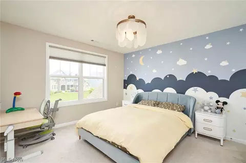 Bedroom - 2476 Seton Dr, Avon, OH 44011 photo 4 of 4