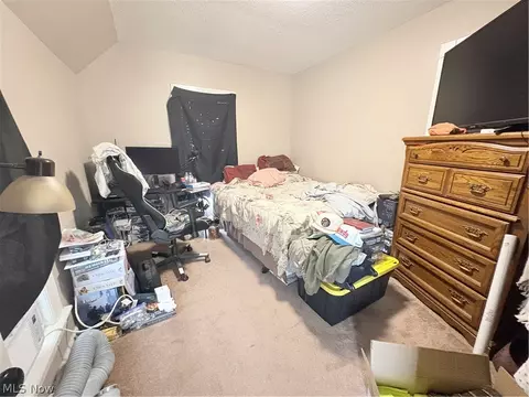 Bedroom - 2523 Carso Ave, Ashtabula, OH 44004 photo 2 of 2